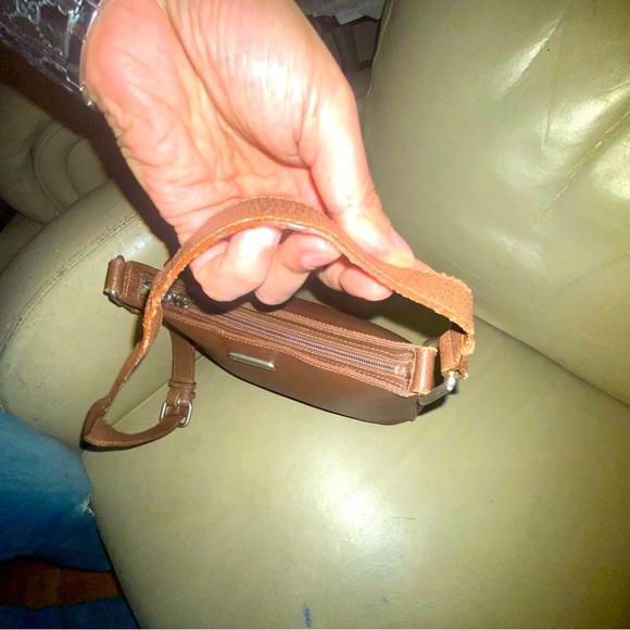 Vintage HIPSTER authentic Burberry shoulder bag leather - Picture 15 of 15